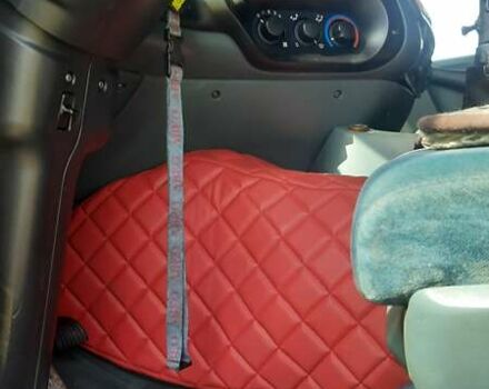 Желтый Даф XF 95, объемом двигателя 12.58 л и пробегом 931 тыс. км за 25000 $, фото 2 на Automoto.ua