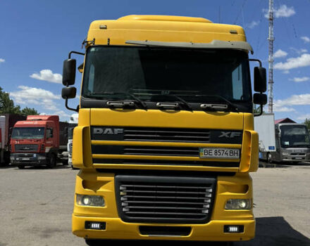 Желтый Даф XF 95, объемом двигателя 12.6 л и пробегом 800 тыс. км за 14000 $, фото 1 на Automoto.ua