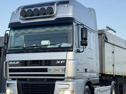 Даф XF 95 2006 в Самборе на Automoto.ua Серый Даф XF 95, объемом двигателя 12.58 л и пробегом 1 тыс. км за 10300 $, фото 1 на Automoto.ua