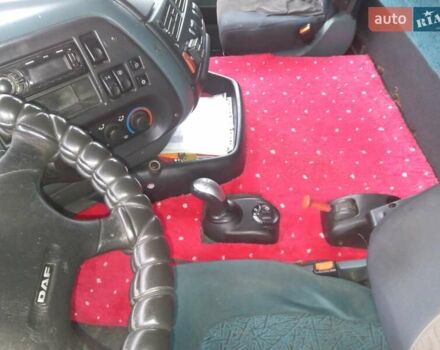 Синий Даф XF 95, объемом двигателя 12.58 л и пробегом 150 тыс. км за 13200 $, фото 6 на Automoto.ua