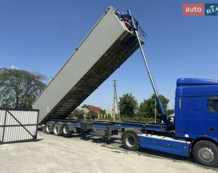 Синий Даф XF 95, объемом двигателя 12.58 л и пробегом 180 тыс. км за 12000 $, фото 8 на Automoto.ua