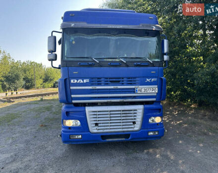 Синий Даф XF 95, объемом двигателя 12.58 л и пробегом 180 тыс. км за 12000 $, фото 10 на Automoto.ua