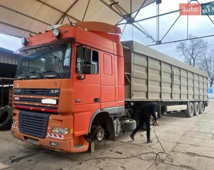 Даф XF 95 2004 в Николаеве на Automoto.ua Оранжевый Даф XF 95, объемом двигателя 12.58 л и пробегом 500 тыс. км за 5000 $, фото 1 на Automoto.ua