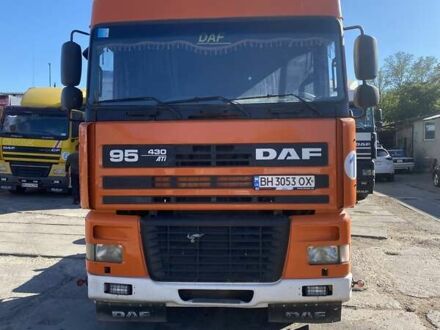 Помаранчевий Даф XF 95, об'ємом двигуна 11.55 л та пробігом 999 тис. км за 5800 $, фото 1 на Automoto.ua