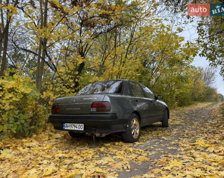 Дайхатсу Апплауз 1991 в Киеве на Automoto.ua Серый Дайхатсу Апплауз, объемом двигателя 1.6 л и пробегом 230 тыс. км за 1350 $, фото 12 на Automoto.ua