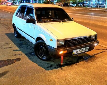 Белый Дайхатсу Шарада, объемом двигателя 1 л и пробегом 400 тыс. км за 550 $, фото 3 на Automoto.ua