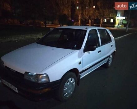 Белый Дайхатсу Шарада, объемом двигателя 1.3 л и пробегом 170 тыс. км за 2800 $, фото 1 на Automoto.ua