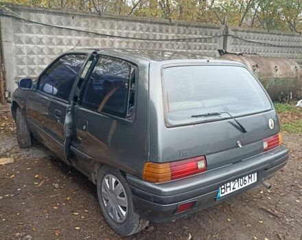 Серый Дайхатсу Шарада, объемом двигателя 0 л и пробегом 250 тыс. км за 1750 $, фото 2 на Automoto.ua