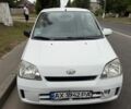 Білий Дайхатсу Cuore, об'ємом двигуна 1 л та пробігом 150 тис. км за 1449 $, фото 1 на Automoto.ua