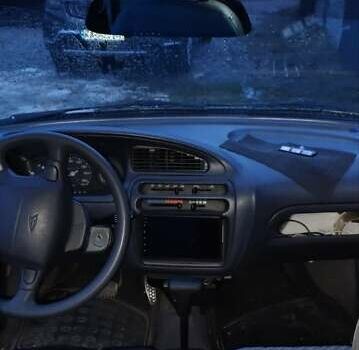 Фиолетовый Дайхатсу Куоре, объемом двигателя 0.85 л и пробегом 155 тыс. км за 2000 $, фото 6 на Automoto.ua