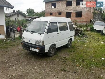 Білий Дайхатсу Hijet, об'ємом двигуна 1 л та пробігом 200 тис. км за 2000 $, фото 1 на Automoto.ua