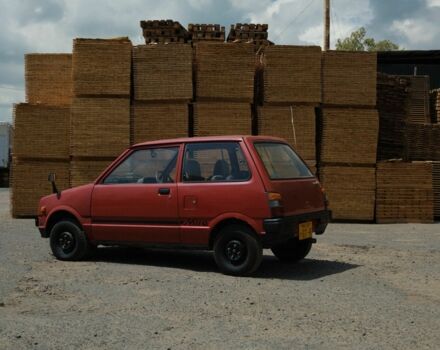 Красный Дайхатсу Мира, объемом двигателя 0 л и пробегом 1000 тыс. км за 1400 $, фото 1 на Automoto.ua