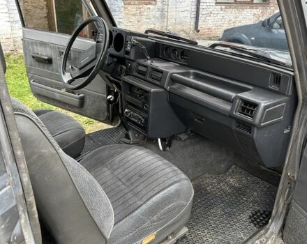 Серый Дайхатсу Роки, объемом двигателя 2.8 л и пробегом 300 тыс. км за 5500 $, фото 3 на Automoto.ua