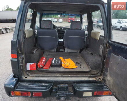 Дайхатсу Роки 1990 в Харькове на Automoto.ua Зеленый Дайхатсу Роки, объемом двигателя 2.8 л и пробегом 260 тыс. км за 6896 $, фото 12 на Automoto.ua
