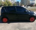 Чорний Дайхатсу Sirion, об'ємом двигуна 1 л та пробігом 135 тис. км за 4000 $, фото 21 на Automoto.ua