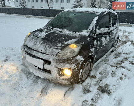 Чорний Дайхатсу Sirion, об'ємом двигуна 1.3 л та пробігом 159 тис. км за 5900 $, фото 3 на Automoto.ua