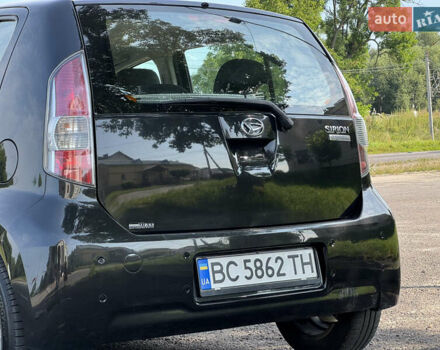 Чорний Дайхатсу Sirion, об'ємом двигуна 1 л та пробігом 116 тис. км за 4200 $, фото 8 на Automoto.ua