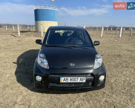 Чорний Дайхатсу Sirion, об'ємом двигуна 1.5 л та пробігом 135 тис. км за 5300 $, фото 1 на Automoto.ua