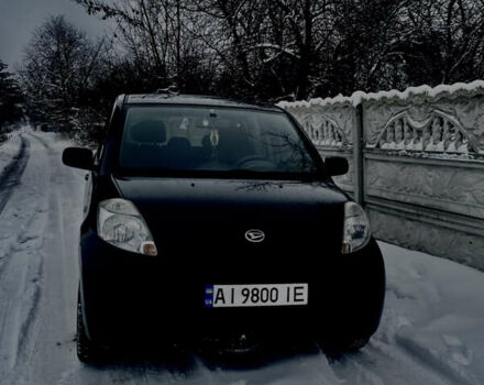 Чорний Дайхатсу Sirion, об'ємом двигуна 1.3 л та пробігом 110 тис. км за 5700 $, фото 1 на Automoto.ua