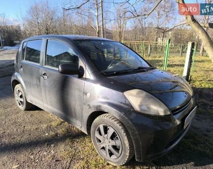 Чорний Дайхатсу Sirion, об'ємом двигуна 1.5 л та пробігом 278 тис. км за 4200 $, фото 1 на Automoto.ua