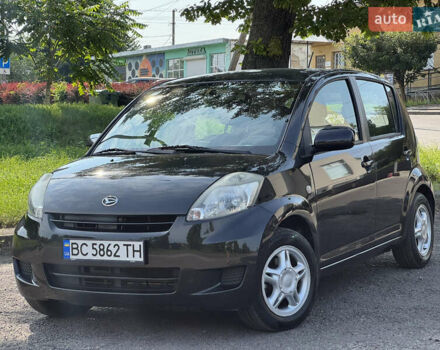 Черный Дайхатсу Сирион, объемом двигателя 1 л и пробегом 116 тыс. км за 3700 $, фото 1 на Automoto.ua