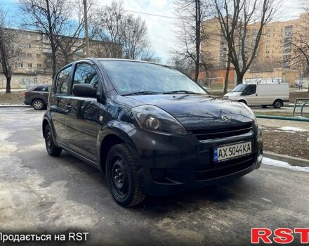 Чорний Дайхатсу Sirion, об'ємом двигуна 1.3 л та пробігом 211 тис. км за 4250 $, фото 1 на Automoto.ua