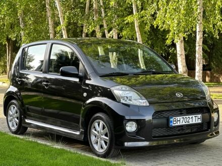 Чорний Дайхатсу Sirion, об'ємом двигуна 1.5 л та пробігом 125 тис. км за 6500 $, фото 1 на Automoto.ua