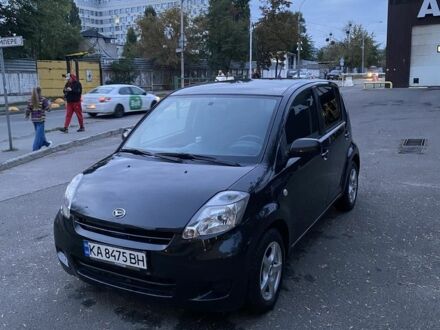 Черный Дайхатсу Сирион, объемом двигателя 0 л и пробегом 3 тыс. км за 6000 $, фото 1 на Automoto.ua