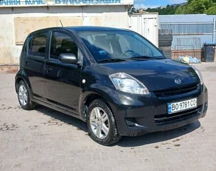 Чорний Дайхатсу Sirion, об'ємом двигуна 1.3 л та пробігом 170 тис. км за 4400 $, фото 1 на Automoto.ua