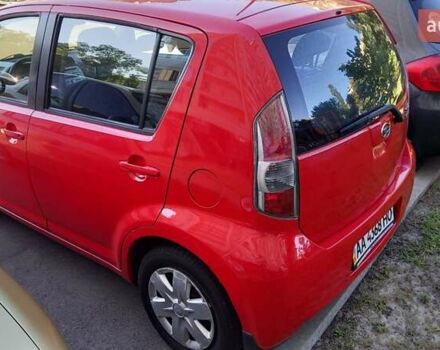 Красный Дайхатсу Сирион, объемом двигателя 1.3 л и пробегом 187 тыс. км за 5700 $, фото 2 на Automoto.ua