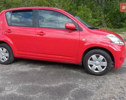 Красный Дайхатсу Сирион, объемом двигателя 1.3 л и пробегом 187 тыс. км за 5700 $, фото 59 на Automoto.ua