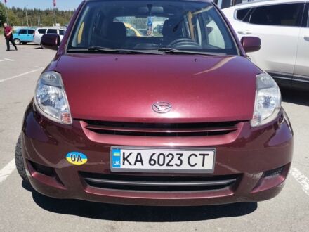 Червоний Дайхатсу Sirion, об'ємом двигуна 1.3 л та пробігом 267 тис. км за 4499 $, фото 1 на Automoto.ua