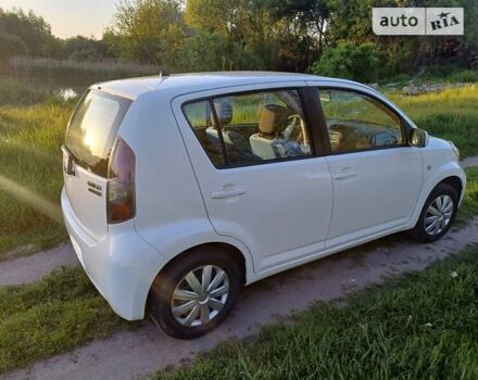 Дайхатсу Sirion, об'ємом двигуна 1 л та пробігом 204 тис. км за 4400 $, фото 4 на Automoto.ua