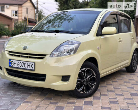 Жовтий Дайхатсу Sirion, об'ємом двигуна 1.3 л та пробігом 82 тис. км за 6900 $, фото 47 на Automoto.ua