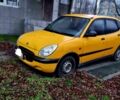 Желтый Дайхатсу Сирион, объемом двигателя 1 л и пробегом 220 тыс. км за 1700 $, фото 5 на Automoto.ua