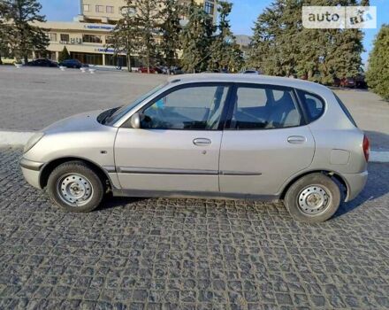 Сірий Дайхатсу Sirion, об'ємом двигуна 0.99 л та пробігом 190 тис. км за 3500 $, фото 5 на Automoto.ua