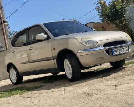 Серый Дайхатсу Сирион, объемом двигателя 1 л и пробегом 2 тыс. км за 3000 $, фото 6 на Automoto.ua