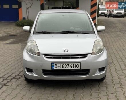 Серый Дайхатсу Сирион, объемом двигателя 1.3 л и пробегом 230 тыс. км за 4900 $, фото 2 на Automoto.ua