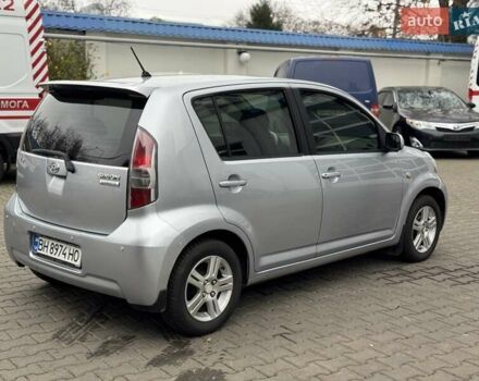 Серый Дайхатсу Сирион, объемом двигателя 1.3 л и пробегом 230 тыс. км за 4900 $, фото 4 на Automoto.ua