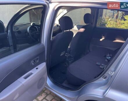 Серый Дайхатсу Сирион, объемом двигателя 1.3 л и пробегом 230 тыс. км за 5250 $, фото 13 на Automoto.ua