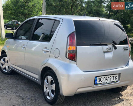 Серый Дайхатсу Сирион, объемом двигателя 1 л и пробегом 147 тыс. км за 4300 $, фото 17 на Automoto.ua