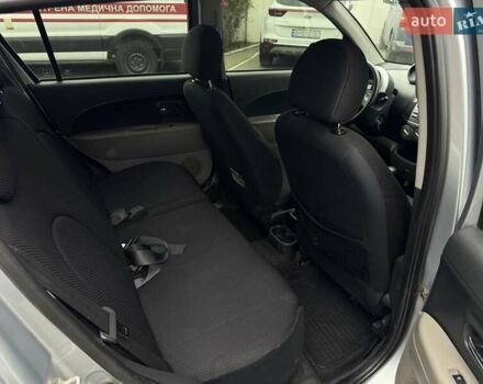 Серый Дайхатсу Сирион, объемом двигателя 1.3 л и пробегом 230 тыс. км за 4900 $, фото 14 на Automoto.ua