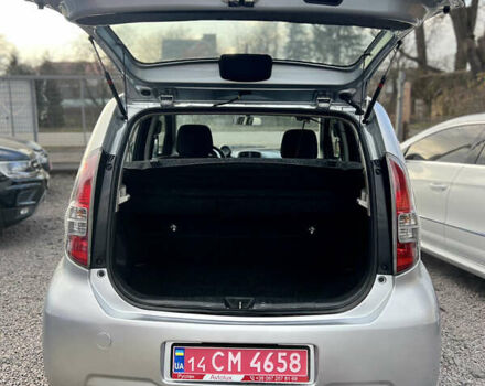 Серый Дайхатсу Сирион, объемом двигателя 1.3 л и пробегом 190 тыс. км за 6300 $, фото 6 на Automoto.ua