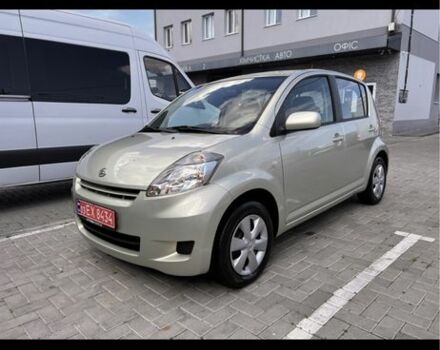 Серый Дайхатсу Сирион, объемом двигателя 1 л и пробегом 212 тыс. км за 4150 $, фото 1 на Automoto.ua