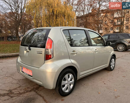 Серый Дайхатсу Сирион, объемом двигателя 1 л и пробегом 214 тыс. км за 4150 $, фото 8 на Automoto.ua