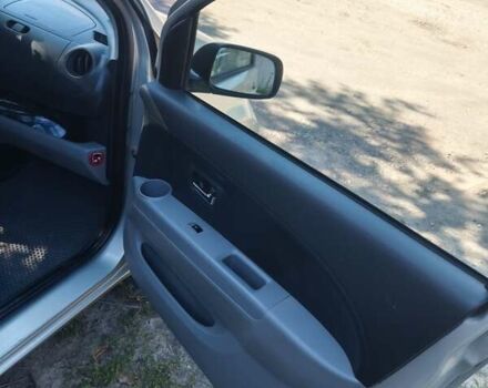 Дайхатсу Sirion 2007 у Кропивницькому (Кіровограді) на Automoto.ua Сірий Дайхатсу Sirion, об'ємом двигуна 1.3 л та пробігом 155 тис. км за 3500 $, фото 1 на Automoto.ua