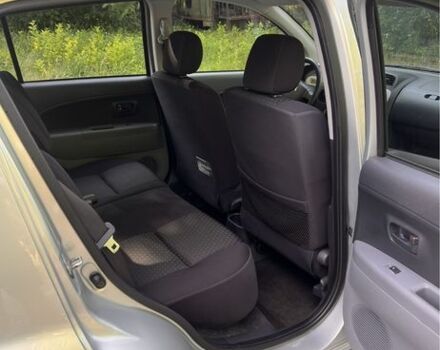 Серый Дайхатсу Сирион, объемом двигателя 1 л и пробегом 212 тыс. км за 4150 $, фото 5 на Automoto.ua