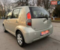 Серый Дайхатсу Сирион, объемом двигателя 1 л и пробегом 214 тыс. км за 4150 $, фото 5 на Automoto.ua