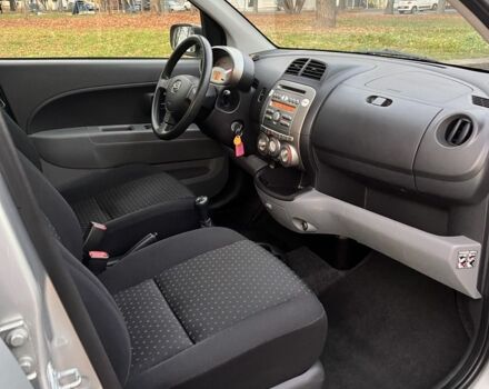 Серый Дайхатсу Сирион, объемом двигателя 1 л и пробегом 214 тыс. км за 4350 $, фото 6 на Automoto.ua