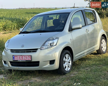 Сірий Дайхатсу Sirion, об'ємом двигуна 1 л та пробігом 212 тис. км за 4250 $, фото 1 на Automoto.ua